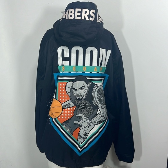 LEBRON JAMES MEMBER ONLY  LOONEY TUNES SPACES JAM GOON SQUAD JACKET SIZE L - Picture 6 of 11